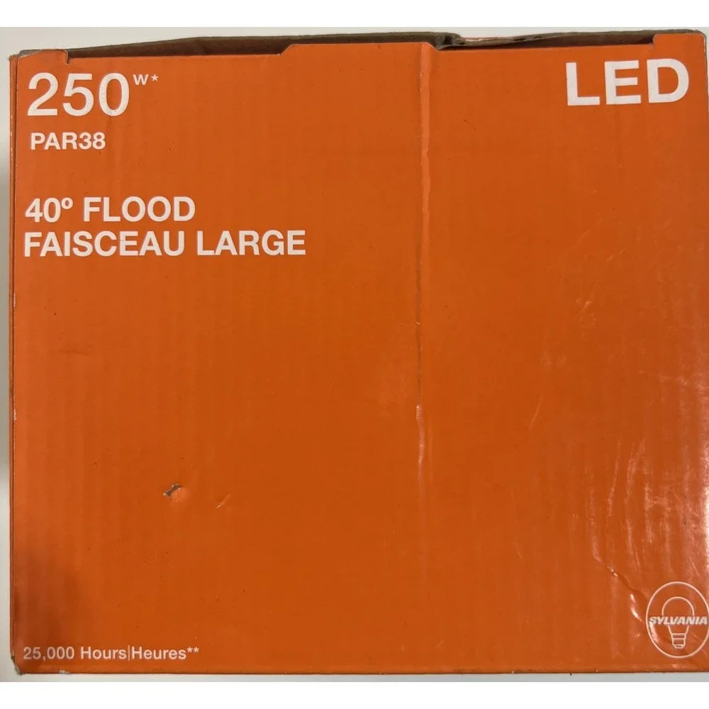 SYLVANIA LED Super Bright Night Chaser 250W 2650 Lumens Par38 Indoor/Outdoor NEW